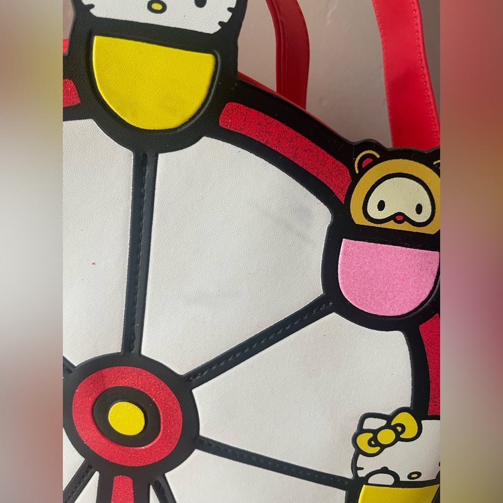 Hello Kitty Ferris Wheel Crossbody Bag - Red and White - Picture 2 of 7
